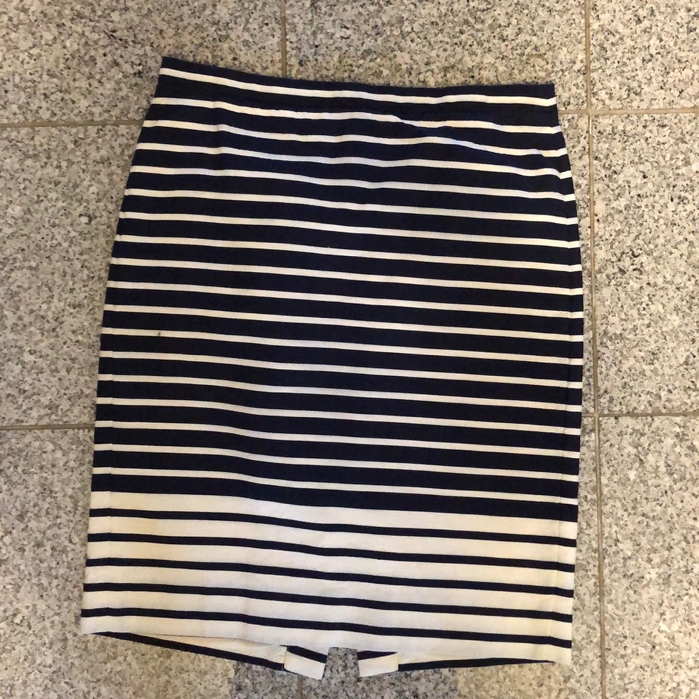 Jcrew skirt. Excellent condition.